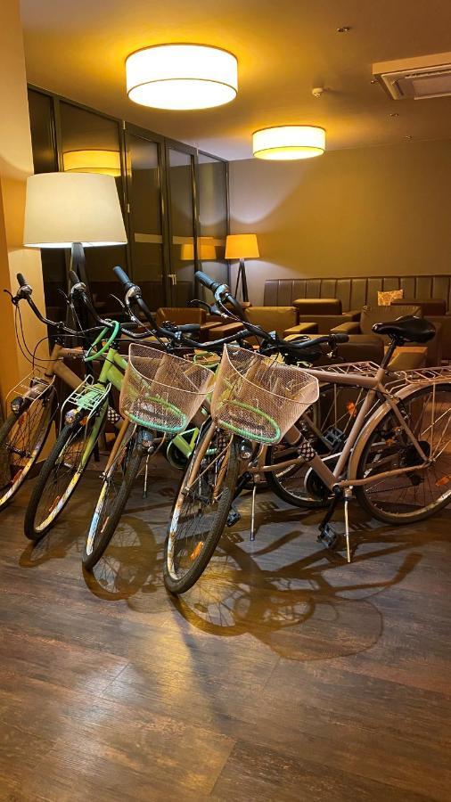 בנסהיים Hotel Bacchus מראה חיצוני תמונה